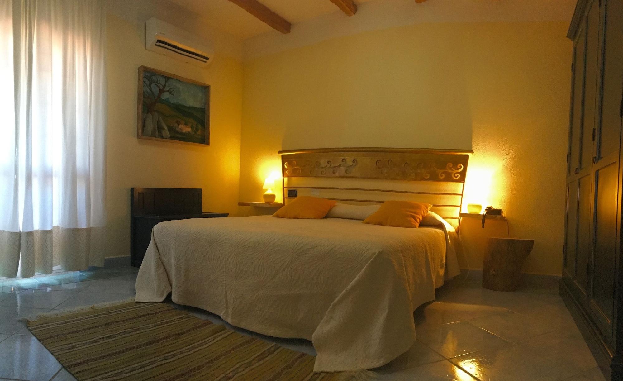 Su Lithu Hotel Bitti