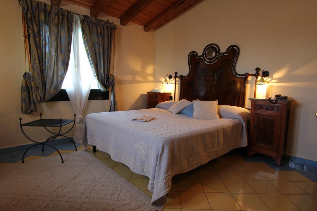 Hotel Su Lithu 4*