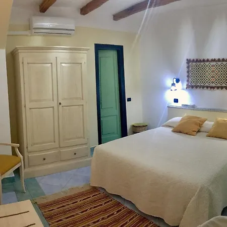 Hotel Su Lithu Bitti Exterior photo
